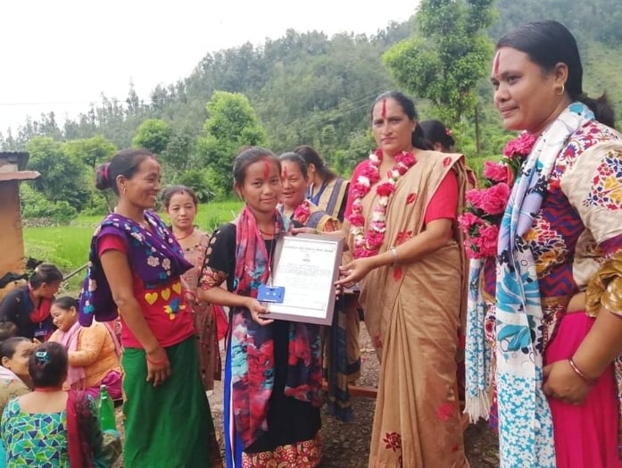 ३ महिने हाेजियारी तालिम समापन तथा सहभागीलाई प्रमाणपत्र वितरण कार्यक्रम  कसेनी दमारमा सम्पन्न