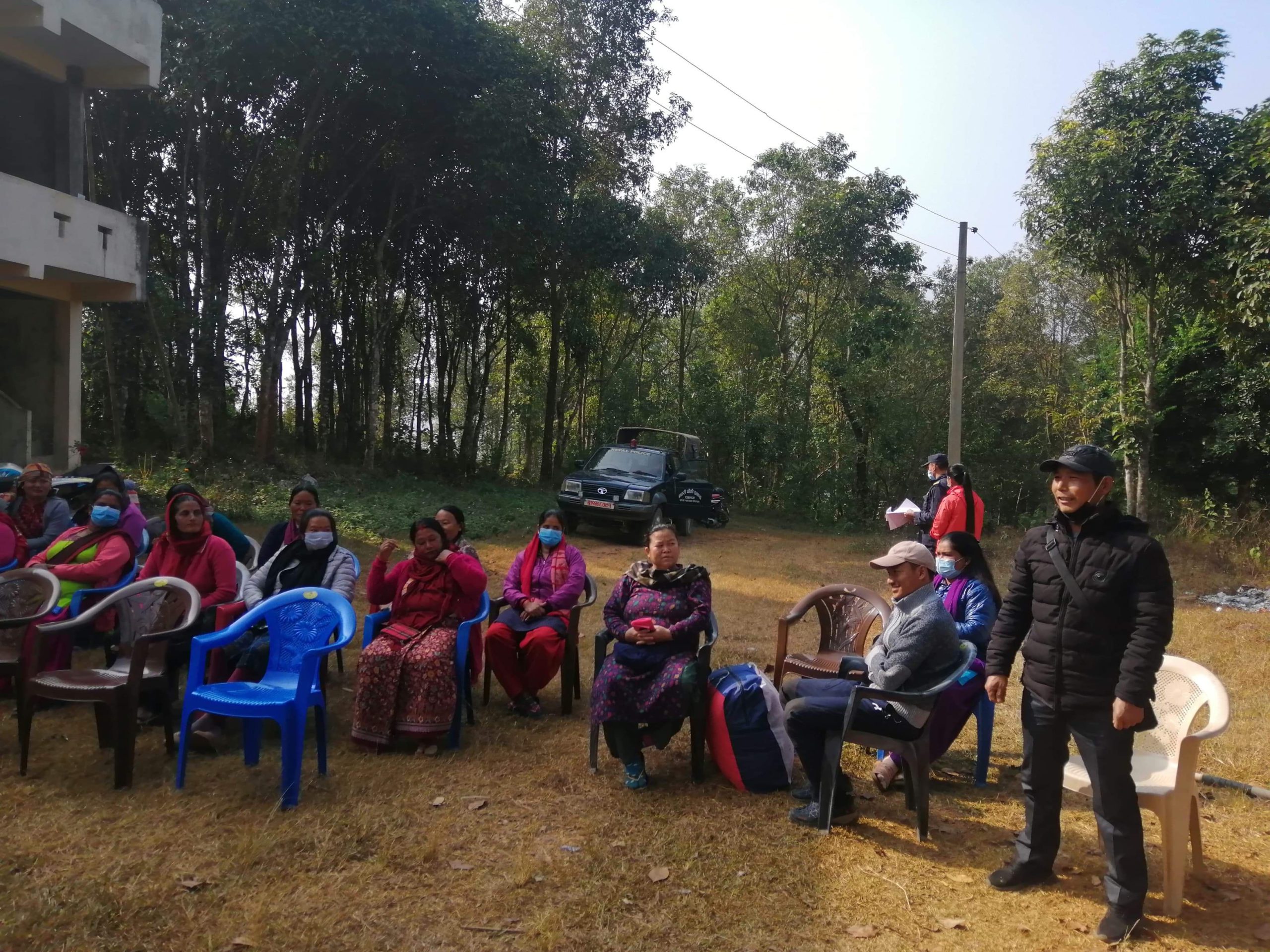 माथागढीको लैङ्गिक हिंसा विरुद्धको १६ दिने अभियान कसेनीमा कार्यक्रम गर्दै  समापन