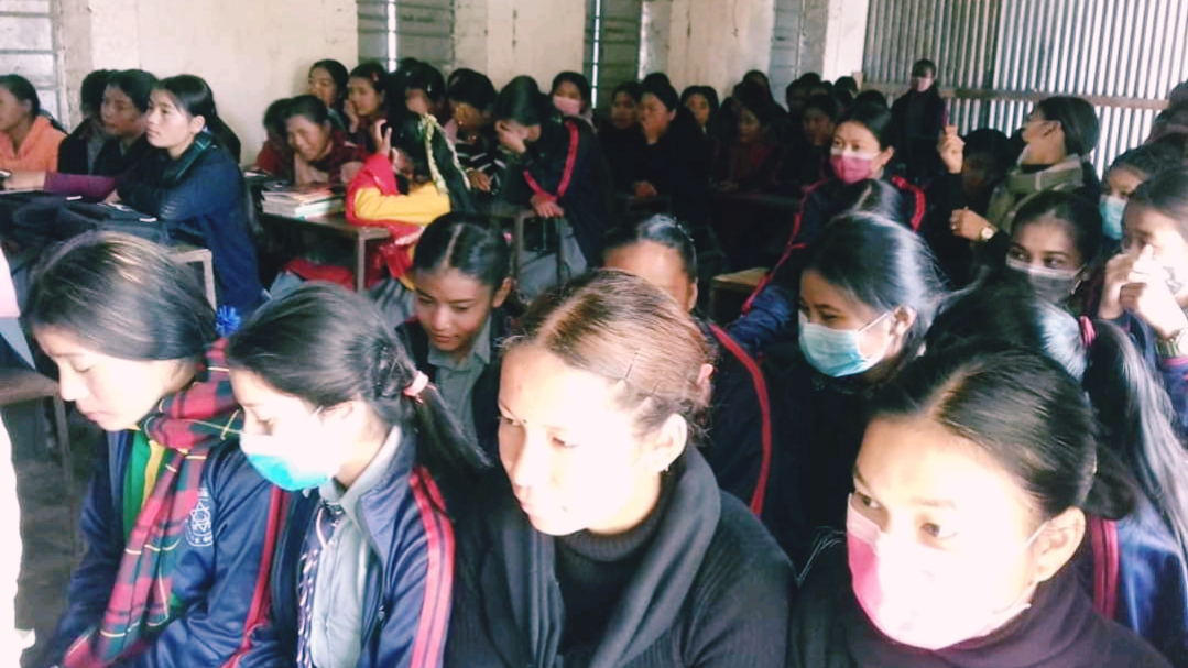 पूूूूर्वखोला गाउँपालिकाले किशोरी-छात्राहरुलाई आईरन चक्की वितरण गर्ने, गणपति मा.वि.मा १ सय ५८ लाई वितरण