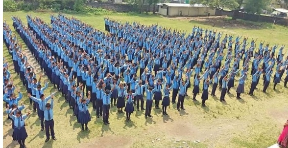 बर्दघाटमा पालिकाबाट सुविधा लिनेले छोराछोरी सामुदायिक विद्यालयमा पढाउनुपर्ने