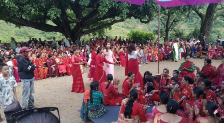 पूर्वखोला गाउँपालिका  २ खैरेनीमा खुल्ला तीज गीत प्रतियोगिता सम्पन्न